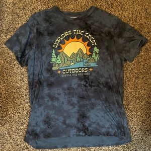 Super soft Old Navy tee